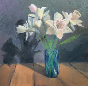 An original oil painting of a variety of Daffodil called Peaches & Cream Narcissi in a blue glass