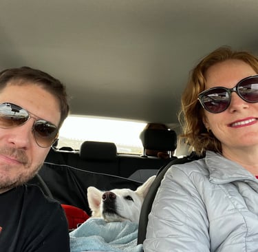 Flavia moving to Nice in a fully loaded car