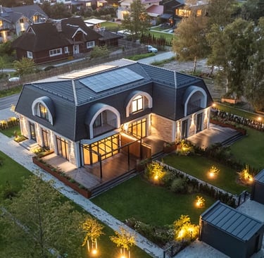 Žilvino 7, Palanga, Kunigiškiai keturių butų namas su aptverta teritoja.Viskas žalia ir apsodinta. 