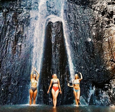 Medytacja pod wodospadem Yeh Mampeh