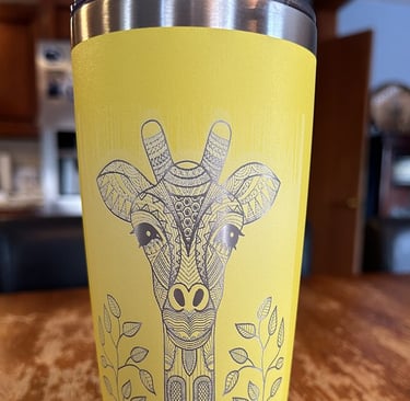 laser engraved drink tumbler with giraffe