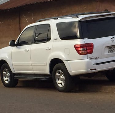 Dahomey African Tours 4X4 Vehicle
