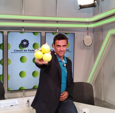 entrenador de padel tv