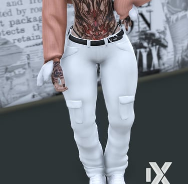 Elegant white trousers with black belt