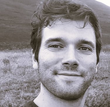 Gonzalo Lázaro Díaz, autor de la novela de ficción Manuscrito de Ise, lluvias de ira