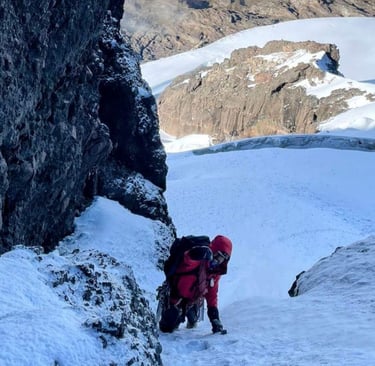 climbing El Altar - Obispo