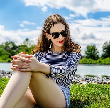 Senior picture photographer Lancaster PA. Senior Picture Photographer Manheim PA. Senior Picture Photographer Hershey PA.