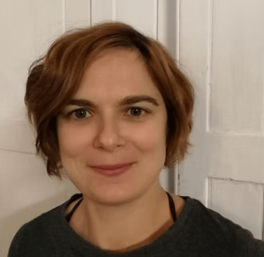 A close up of Jadzia, founder of Jadzia Massage