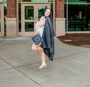 Hershey PA Senior Picture Photographer. Lancaster PA senior picture photographer. Manheim PA senior pictures