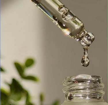 pompetta con olio per cuticole