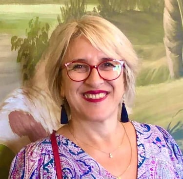 Patricia Pedditzi - From airport halls to French lessons by the sea.