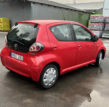 toyota aygo rent cheap, low cost efficient