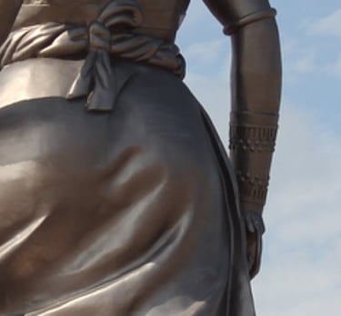 Statue de l'Amazone, Cotonou
