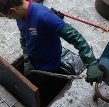 desentupidora de caixa de esgoto