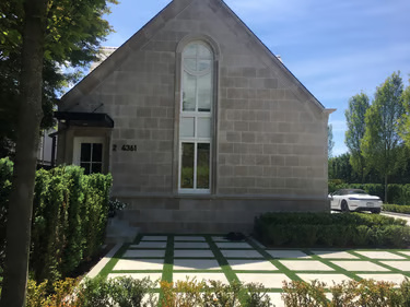 Montreal Limestone building