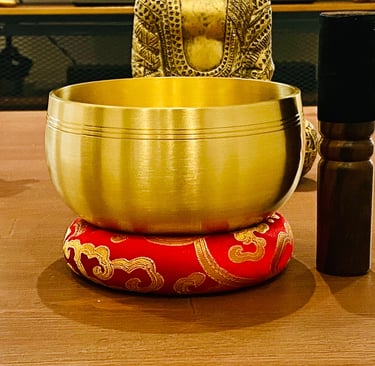 bol tibetain sur coussin - le loup et le hibou