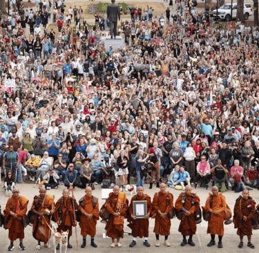 Buddhist monks
