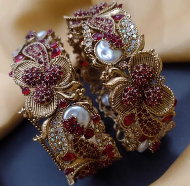 bangles, karay, mor pankh