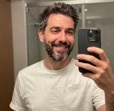 woman wearing black crew-neck shirt