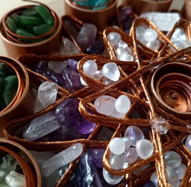 Unutrasnjost ploče pre zalivanja