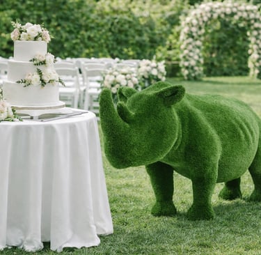 turf sculpture for weddings