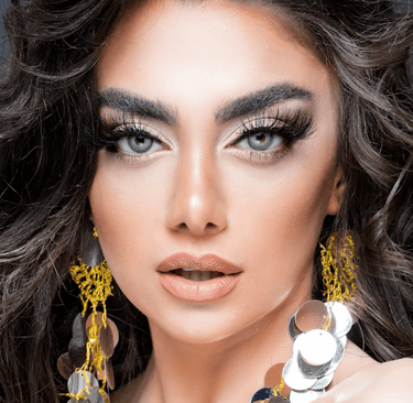 certified lash technicians who can serve you with a variety of eyelash extensions  Bradford 