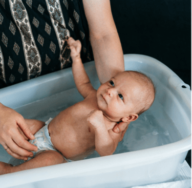Large baby bath around 1960 after restoration