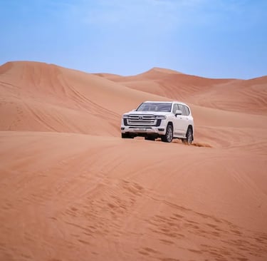 Affordable standard Dubai desert safari including 4x4 dune bashing and shared pickup