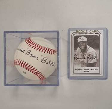 Autograph of Dennis "Bose" Biddle ball and rookie autographed card