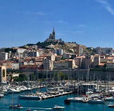 private tour Marseille Notre Dame de la Garde panoramic view