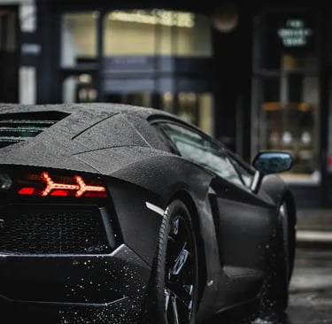 حماية السيارات الفاخرة بفيلم PPF مطفي في السعودية ودبي