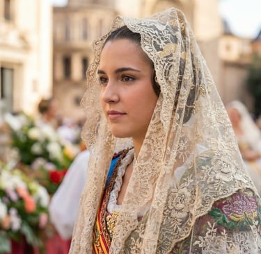 Indumentaria tradicional Valencia — MANRIQUE Studio