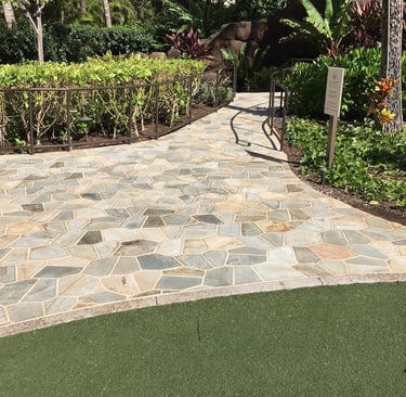 Quartzite paving for resorts