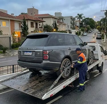 Serviço de guincho Emergencial 24 horas carro SUVs Grande em SP