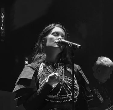 Courtney Laplante in concert. Live Review: Spiritbox Tease Tsunamy Sea in London