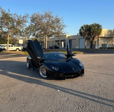 Professional vinyl wrap installation in Naples Florida