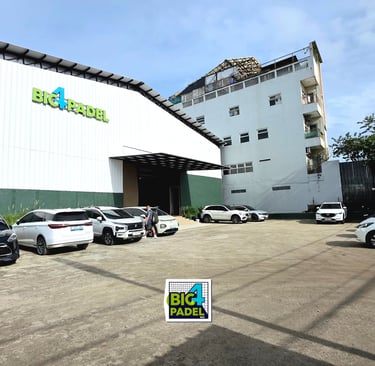 big parking are & free parking at big4padel