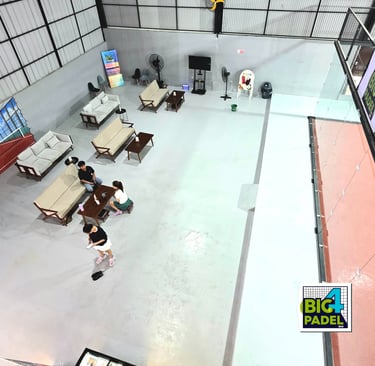 big audience room from front view at big4padel