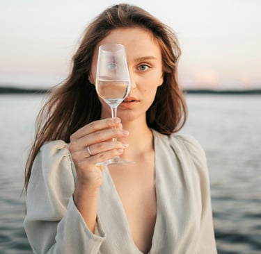 Clean Pure distilled water by waterwise distiller