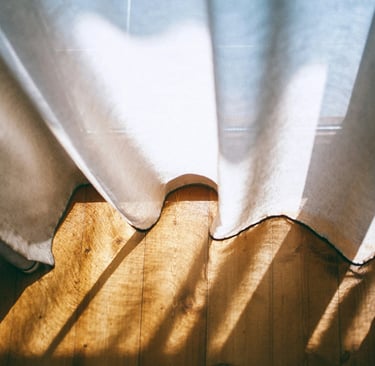 Free 3-minute guided audio reset for mothers to have a moment of pause and breathe.