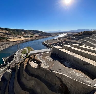 Hidroelektrik santral inşaatı time-lapse çekimi