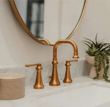 Stone, plaster and wood meeting in a French Mediterranean bathroom.