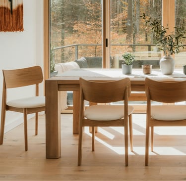 Light and Proportion in the French Mediterranean Dining Room
