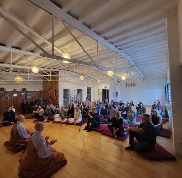 Edukacinis seminaras su vienuolėmis iš Korėjos