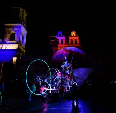 Navidad Bogota, el árbol de la abundancia, luces Bogota, plaza de Bolivar