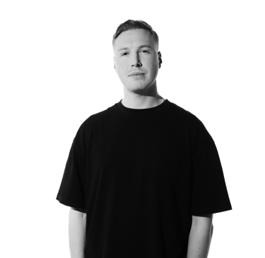Besh, DJ et producteur de musique électronique.