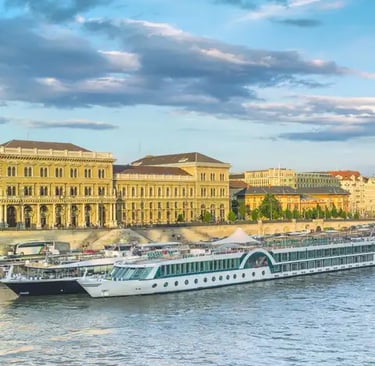 Paks  Donau Ungarn