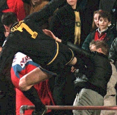 Eric Cantona Karatekick