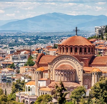 Sehenswürdigkeiten der Thessaloniki mit Blick auf den Weißen Turm Thessaloniki, das Stadtzentrum und den Thermaischen Golf