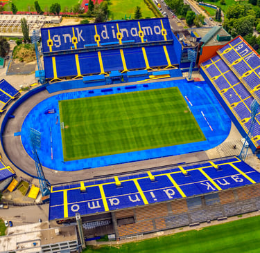 Maksimir-Stadion in Zagreb aus der Luft – Heimstätte von Dinamo Zagreb und Highlight jeder Fußballreise